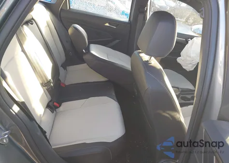 2021 Volkswagen Jetta 1.4T R-Line/1.4T S z USA, uszkodzony, nr VIN 3VWN57BU3MM055641